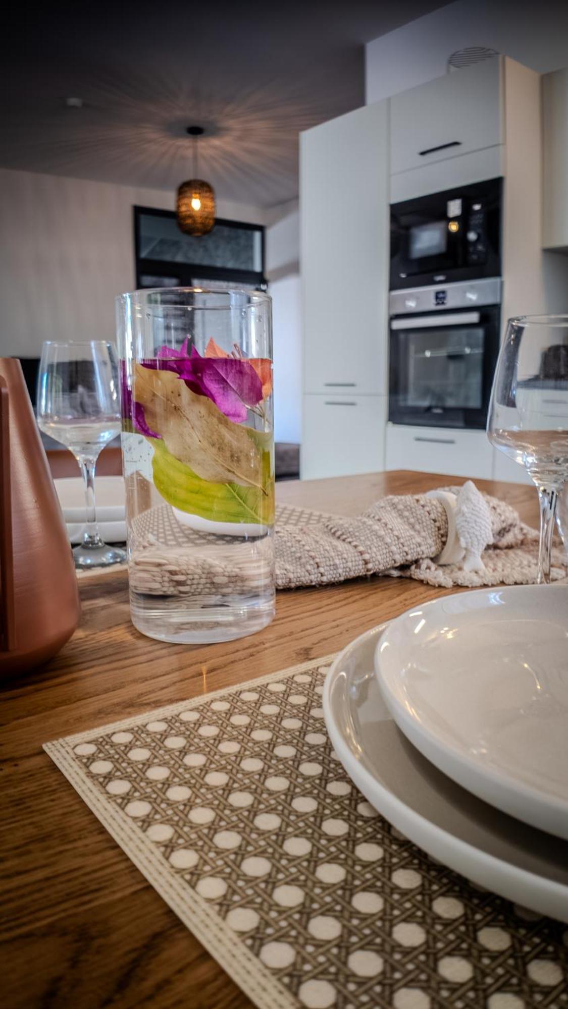 Les 3 Sables, Capucin Apartment L'Etang-Sale Ngoại thất bức ảnh