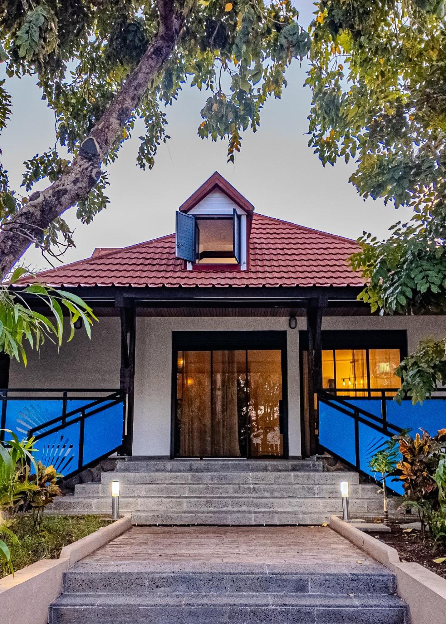 Les 3 Sables, Capucin Apartment L'Etang-Sale Ngoại thất bức ảnh